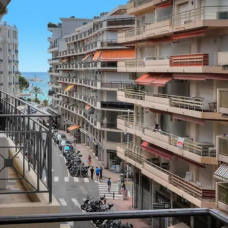 Moderne 2 Terrasse, Martinez Carlton A2b249 Cannes