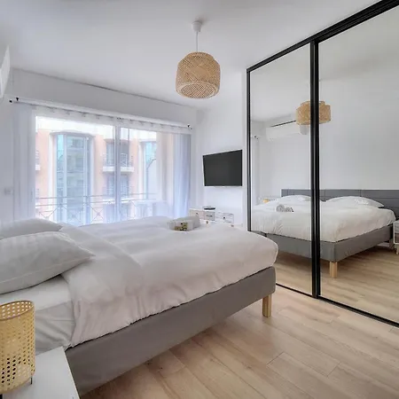 Апартаменты Moderne 2 Terrasse, Martinez Carlton A2b249