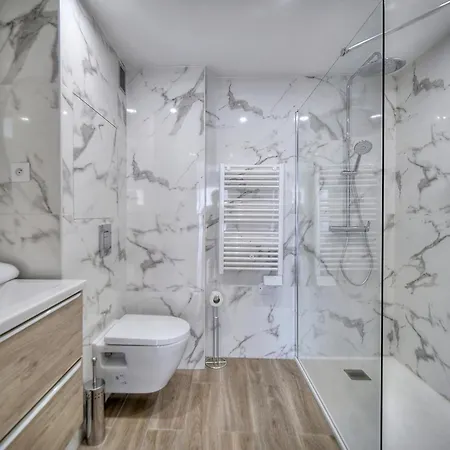 Апартаменты Moderne 2 Terrasse, Martinez Carlton A2b249 Канны