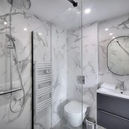 Апартаменты Moderne 2 Terrasse, Martinez Carlton A2b249 *